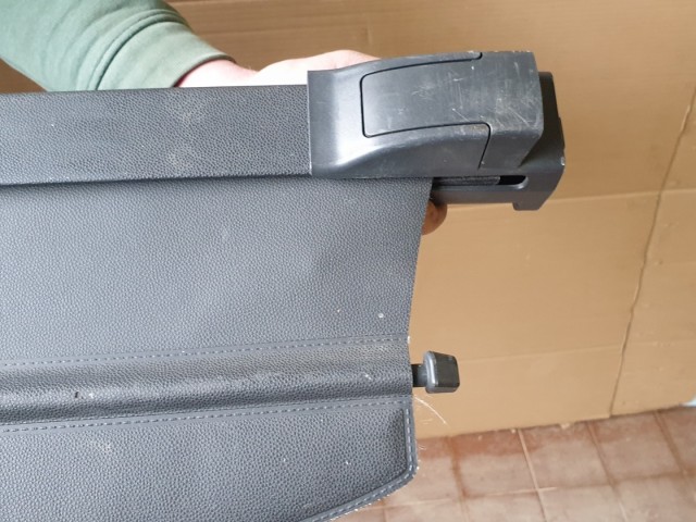 513022 Opel Zafira B, 2006, Csomagtér Roló.