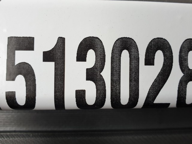 513028 Ford Focus 2 Kombi, 2008, Csomagtér Roló. 2 db perem hiányzik.