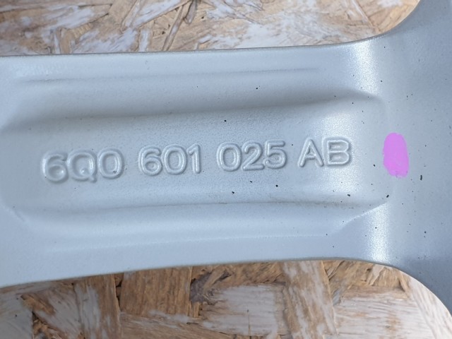 512243 VW Polo 2010, Könnyűfém Felni, 6X14, 5X100, ET: 43.
