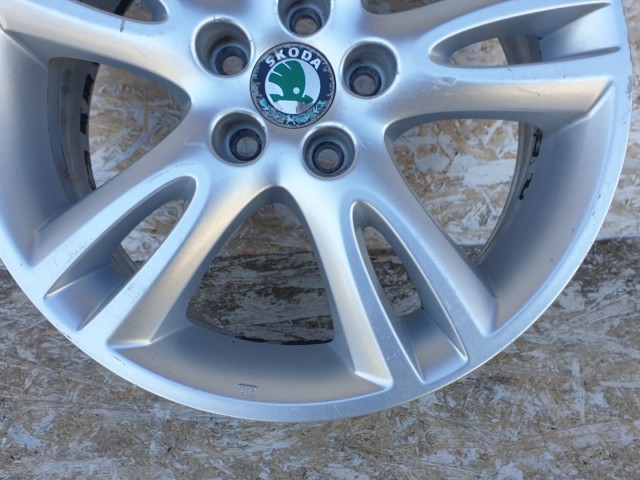 512246 Skoda Fabia 2011, Könnyűfém Felni, 5X100, 6.5X16, ET:43.