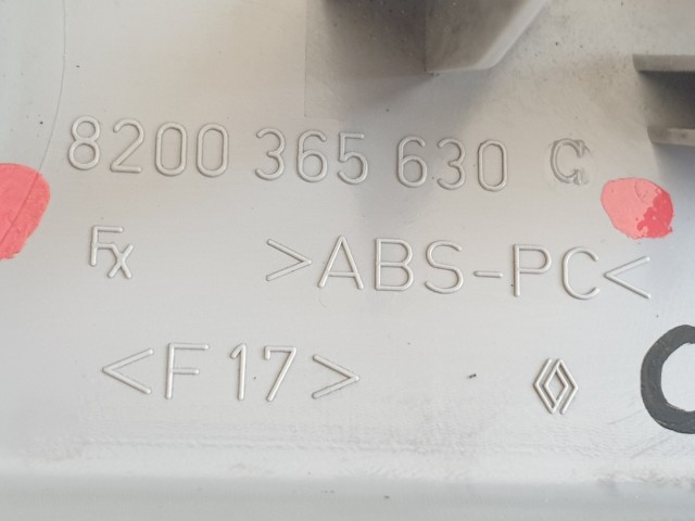 509625 Renault Clio 3, Belső Világítás, Elektromos Tetőnyitó, 8200365630C.
