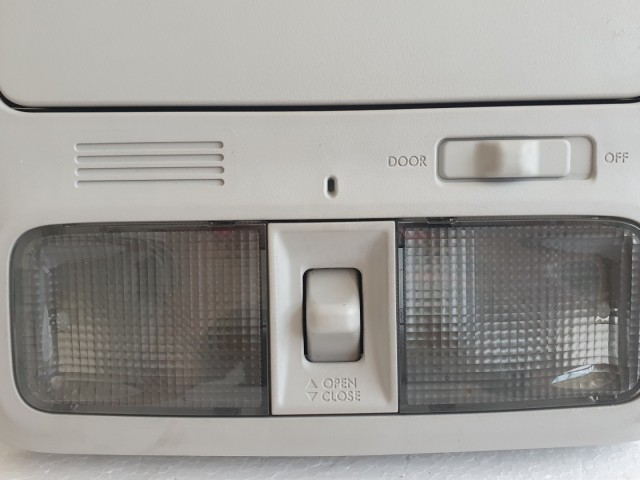 509626 Subaru Forester 2011, Belső Világítás, VC12-086.