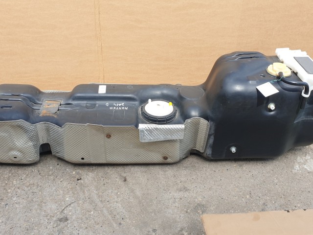 512930 Renault Master 2.3, Dci,  Platós Üzemanyagtank, 8200947534.
