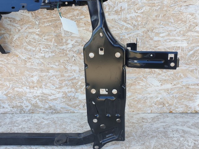 512934 Nissan Qashqai 2013, Homlokfal, Benzineshez.