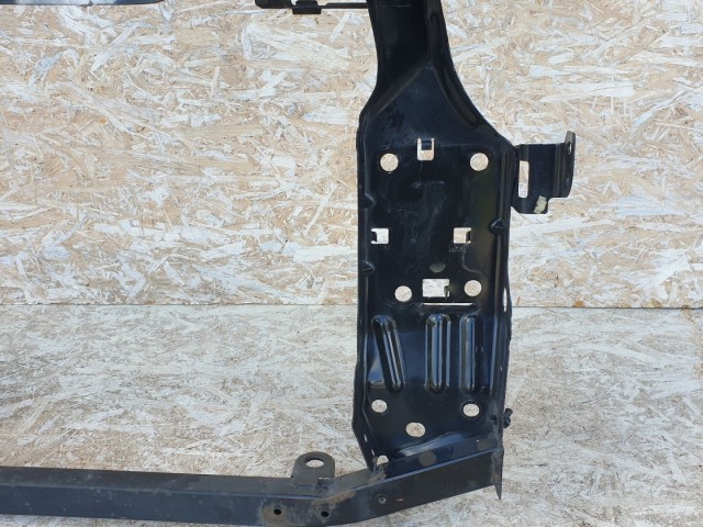 512934 Nissan Qashqai 2013, Homlokfal, Benzineshez.