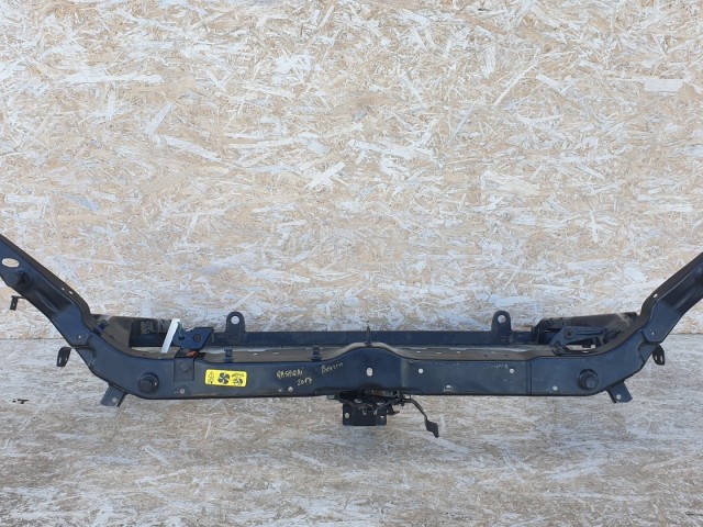 512934 Nissan Qashqai 2013, Homlokfal, Benzineshez.
