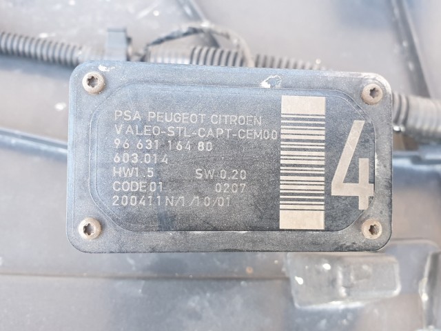 512942 Citroen Ds4, 2012, Első Lökhárító Alsó Burkolat, 9688532580.