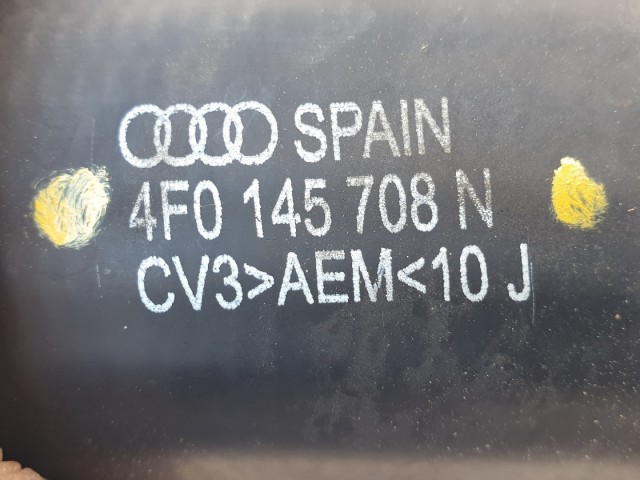 512944 Audi A6, 2.7 V6, 180 Ló,  Turbócső, Cooler Összekötő Cső.
