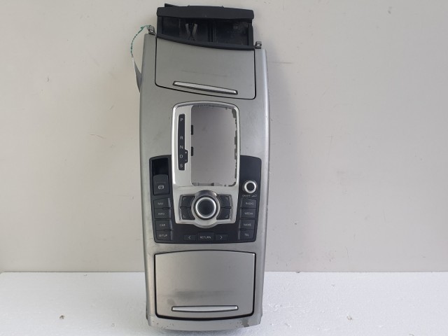 512956 Audi A6, 2008, Középkonzol, 4F1864261, Automata Váltóshoz.
