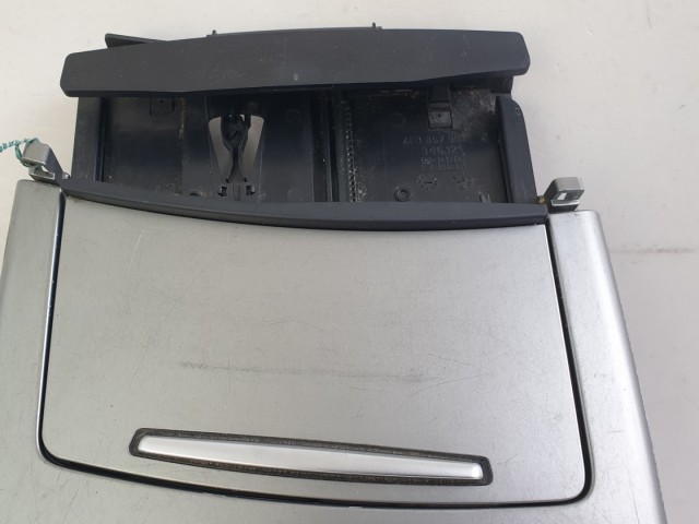 512956 Audi A6, 2008, Középkonzol, 4F1864261, Automata Váltóshoz.