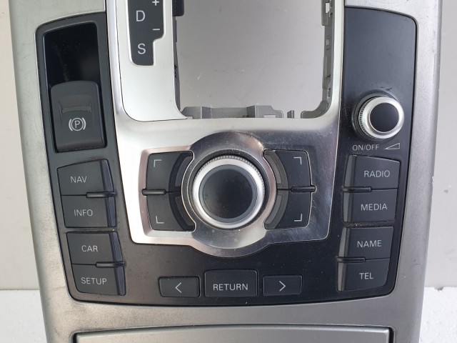 512956 Audi A6, 2008, Középkonzol, 4F1864261, Automata Váltóshoz.
