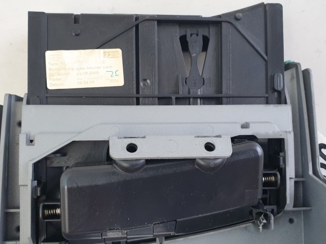 512956 Audi A6, 2008, Középkonzol, 4F1864261, Automata Váltóshoz.