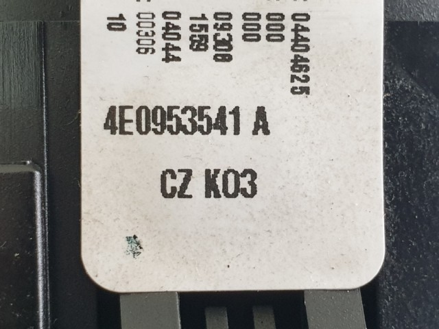 512958 Audi A6 Kombi 2008, Kormánykapcsoló, Légzsákszalag, Tempomat, 