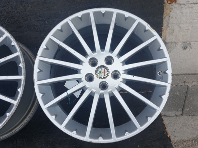 512976 Alfa Romeo 147/156, Alufelni, 7X17, 5X98, ET: 40.5, Agy: 58.1, 4 DB.