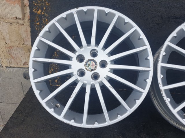 512976 Alfa Romeo 147/156, Alufelni, 7X17, 5X98, ET: 40.5, Agy: 58.1, 4 DB.