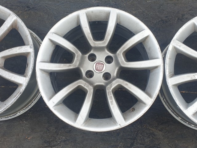 512978 Fiat Bravo 2010, Alufelni, 7.5x18, 4X98, ET: 35, Agy: 58.1,  4 DB.
