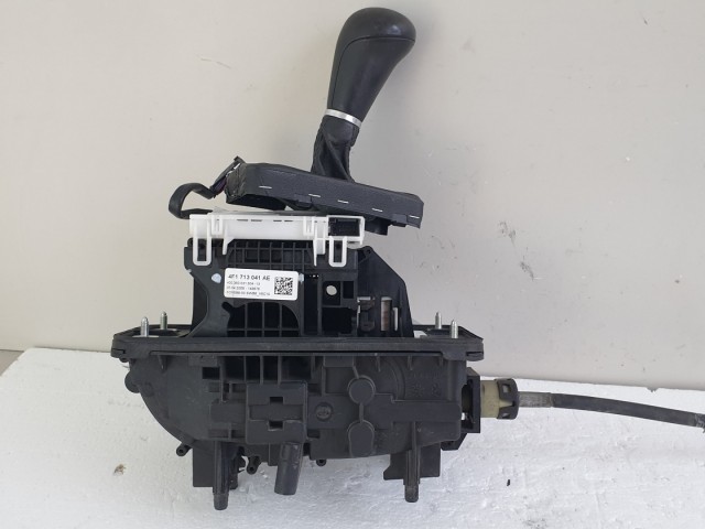 512987 Audi A6, 2.7 Tdi, 2008, Automata Váltó Kulissza, 4F1713041AE.