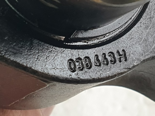 512988 VW Passat,  Audi A4, 2005, PD Himba,  8 Szelepes. 038443H.