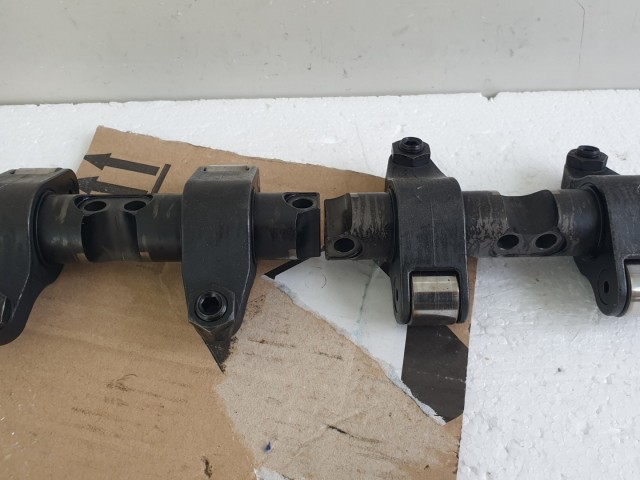 512988 VW Passat,  Audi A4, 2005, PD Himba,  8 Szelepes. 038443H.