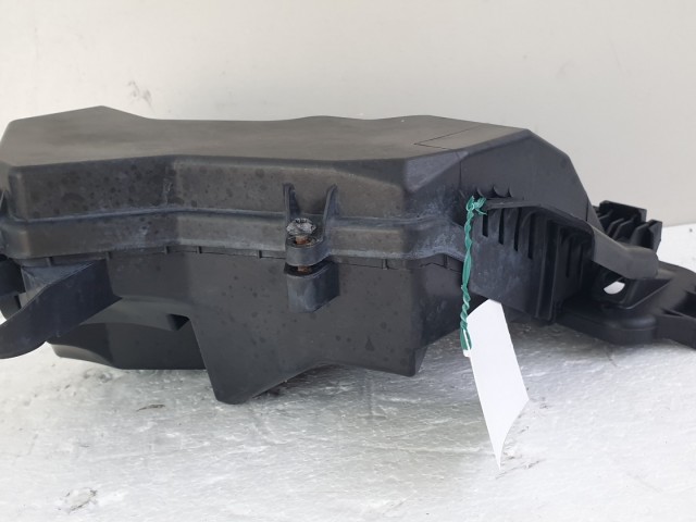 513033 Audi A6, 2008, Biztosítéktábla Doboz, 4F1937575A.