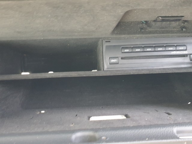 513037 Audi A6, 2008, Kesztyűtartó, 4F1857035CJ. Kompletten.