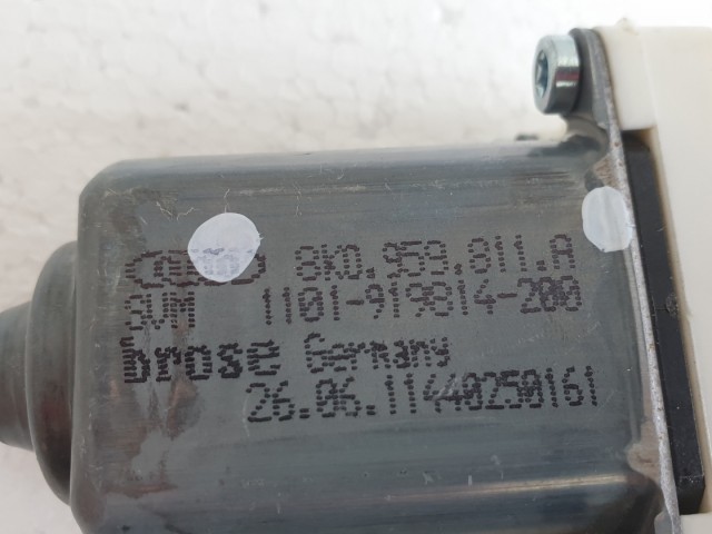 509774 Audi A6, A4, 2011, Bal Hátsó Ablakemelő Motor, 8K0959811A.