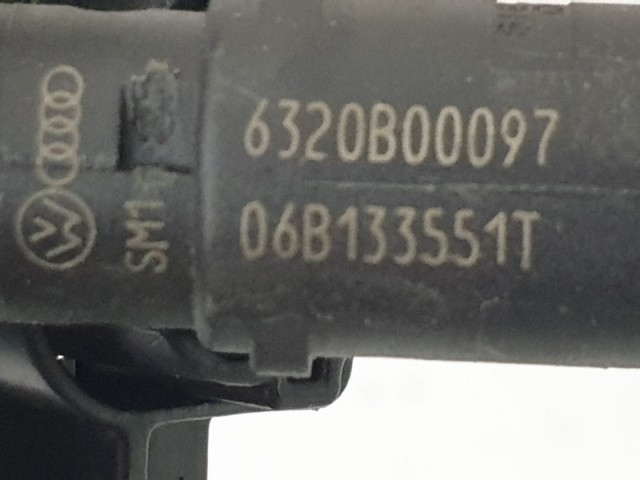 509902 Audi A4, 2.0, B, Injektor Sor, Közösnyomócső, 06B133551T.