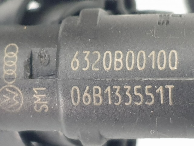 509902 Audi A4, 2.0, B, Injektor Sor, Közösnyomócső, 06B133551T.