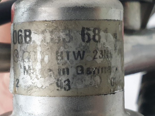 509902 Audi A4, 2.0, B, Injektor Sor, Közösnyomócső, 06B133551T.