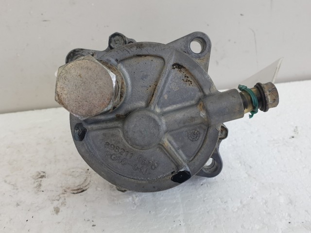 513189 Isuzu D Max, 2.5, 2015, Vákumpumpa, 8982111570.