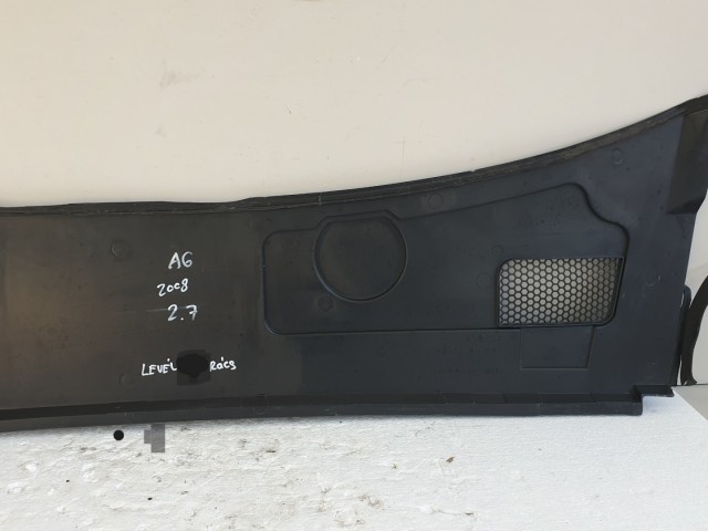 513208 Audi A6, 2008, Levélrács, 4F1819447.