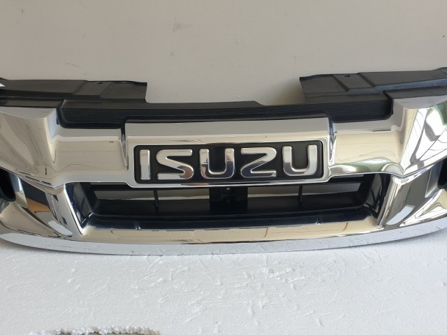 513219 Isuzu D Max, 2015, Hűtőrács, Hűtőmaszk, Díszrács. 