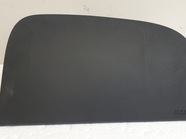 513220 Isuzu D Max, 2015, Utasoldali Légzsák, Fedéllel. Utaslégzsák.