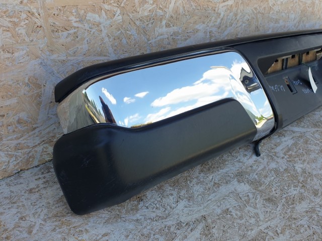 513229 Isuzu D Max 2015, Hátsó Lökhárító. 