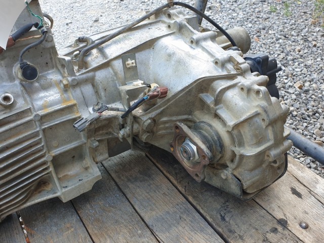 513233 Isuzu D Max, 2.5, 163 Ló, Sebesség Váltó, 6 Seb, 8981969360. 4 WD.