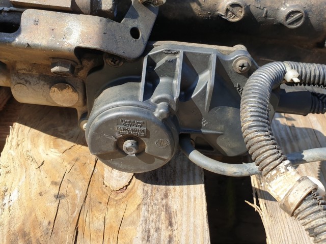 513234 Isuzu D Max 2.5, 163 Ló, Első Differenciálmű, Féltengelyekkel.