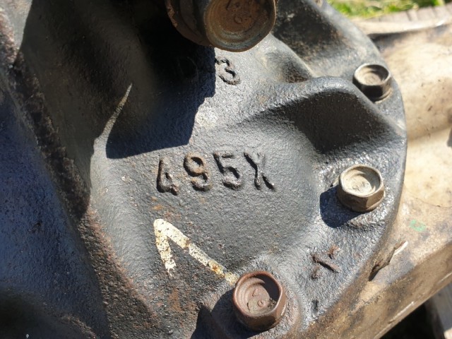 513234 Isuzu D Max 2.5, 163 Ló, Első Differenciálmű, Féltengelyekkel.