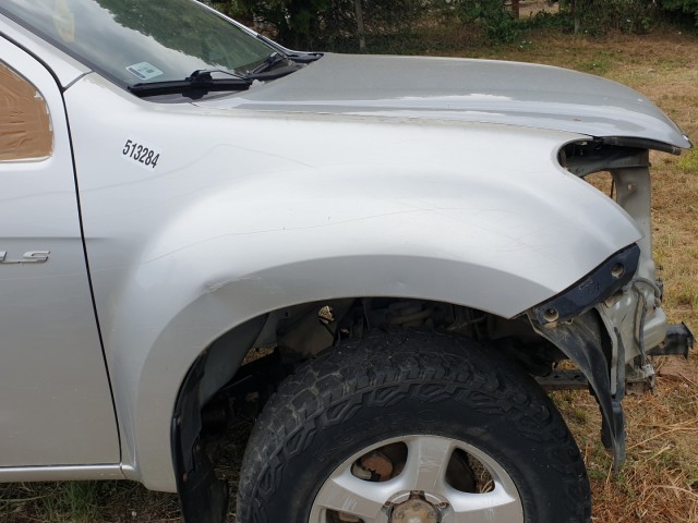 513284 Isuzu D Max 2015, Jobb Első Sárvédő.