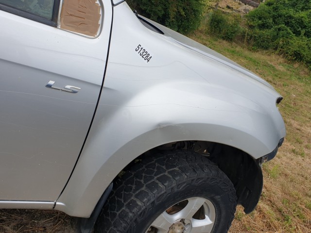 513284 Isuzu D Max 2015, Jobb Első Sárvédő.