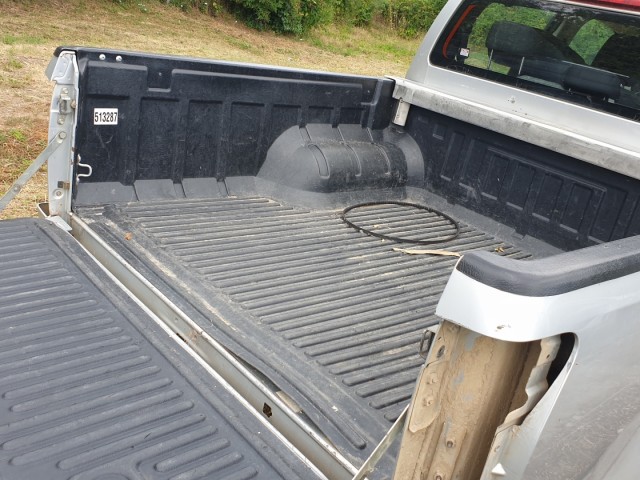 513287 Isuzu D Max 2015, Plató Burkolat, Kompletten.