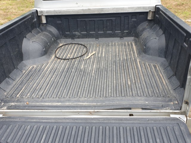 513287 Isuzu D Max 2015, Plató Burkolat, Kompletten.