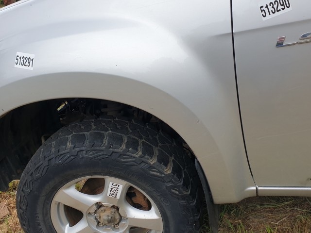 513291 Isuzu D Max 2015, Bal Első Sárvédő.