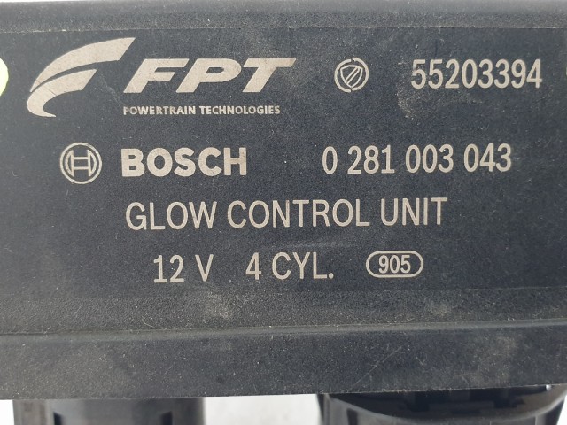 513155 Alfa Romeo Giulietta, Izzító Relé,  55203394. 0281003043.