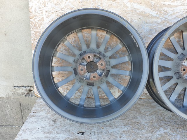 513240 Fiat Bravo 2, Alufelni 4 DB, 7x17, 4x98, ET:31, Agy:58.1, Garnitúra.