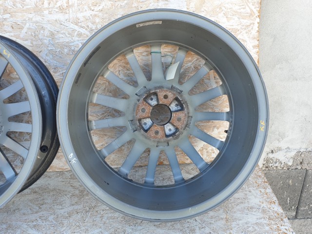 513240 Fiat Bravo 2, Alufelni 4 DB, 7x17, 4x98, ET:31, Agy:58.1, Garnitúra.