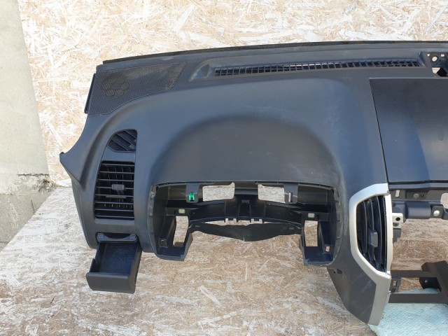 513244 Isuzu D Max 2015, Műszerfal Párna, Héj.
