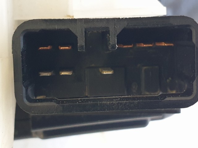 513253 Isuzu D Max 2015, Kormánykapcsoló, Légzsákszalag, 8981941500.