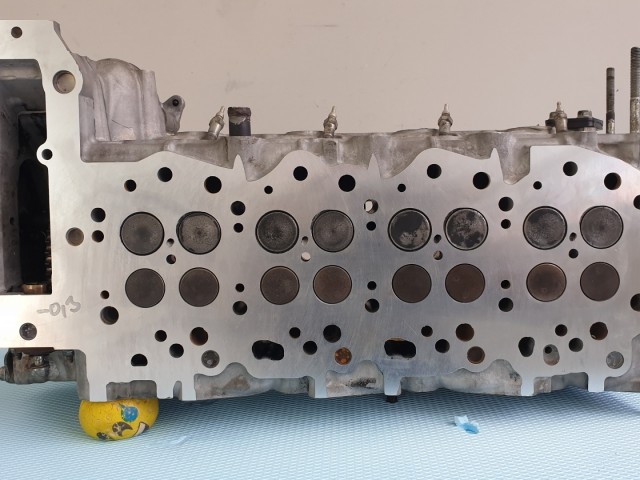 513260 Isuzu D Max 2.5, 163 Ló, Hegerfej, Síkolt Nyomáspróbált, Új Szelepszárszimeringekkel.