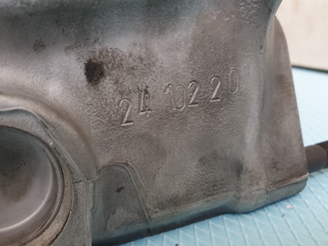 513260 Isuzu D Max 2.5, 163 Ló, Hegerfej, Síkolt Nyomáspróbált, Új Szelepszárszimeringekkel.