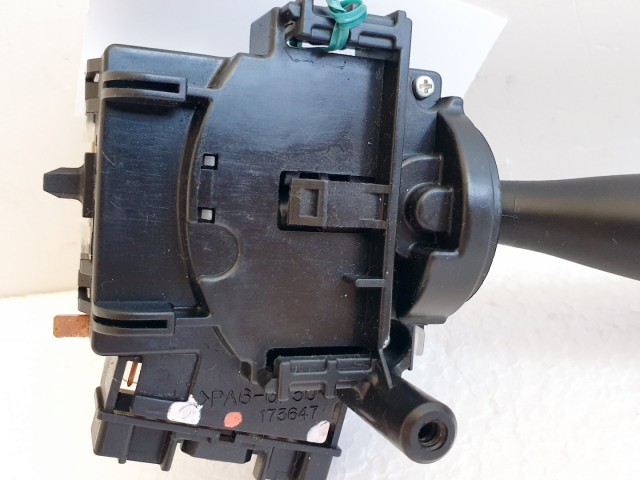 508811 Daihatsu Terios 2007, Ablaktörlő Kapcsoló, 173647.